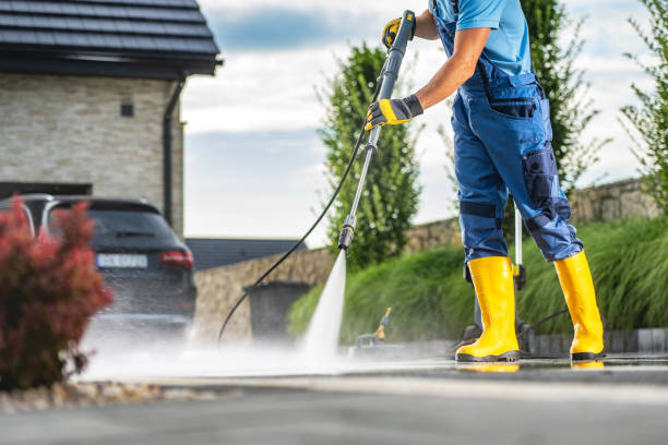 Best Fence Pressure Washing  in Grinnell, IA